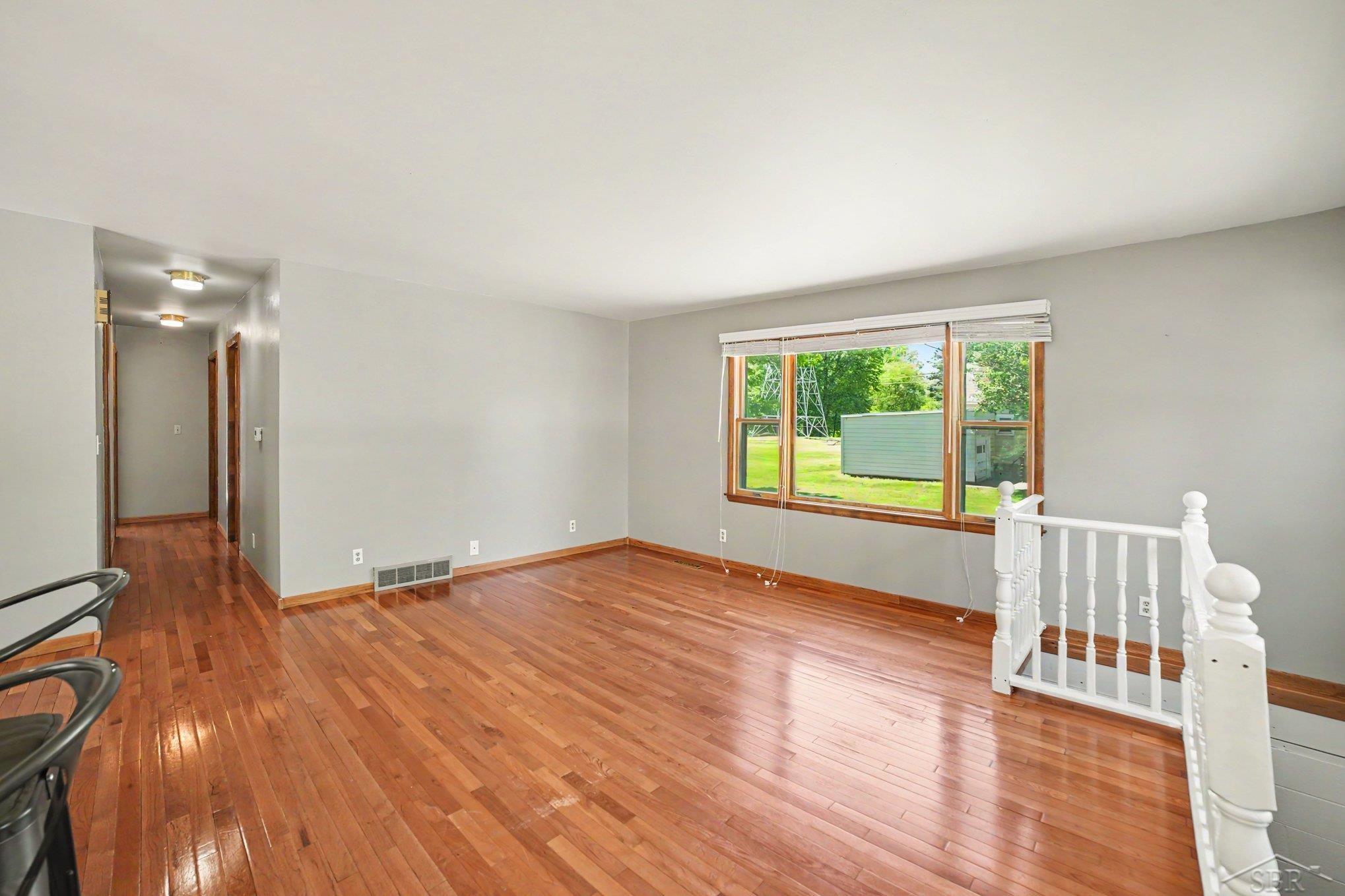 2792 East Miller Road Midland, MI 48640 - Photo 6 of 30