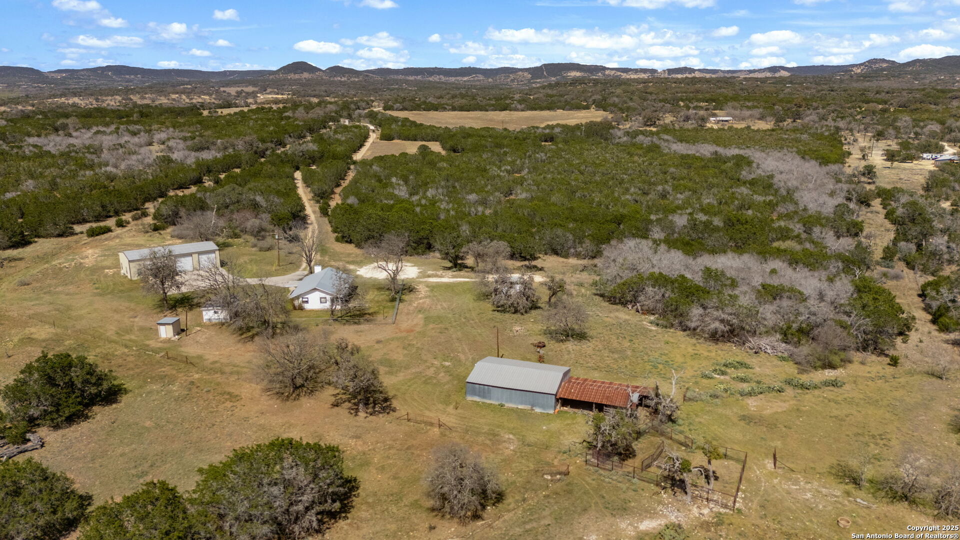 3584 Privilege Creek Road Pipe Creek, TX 78063 - Photo 4 of 66