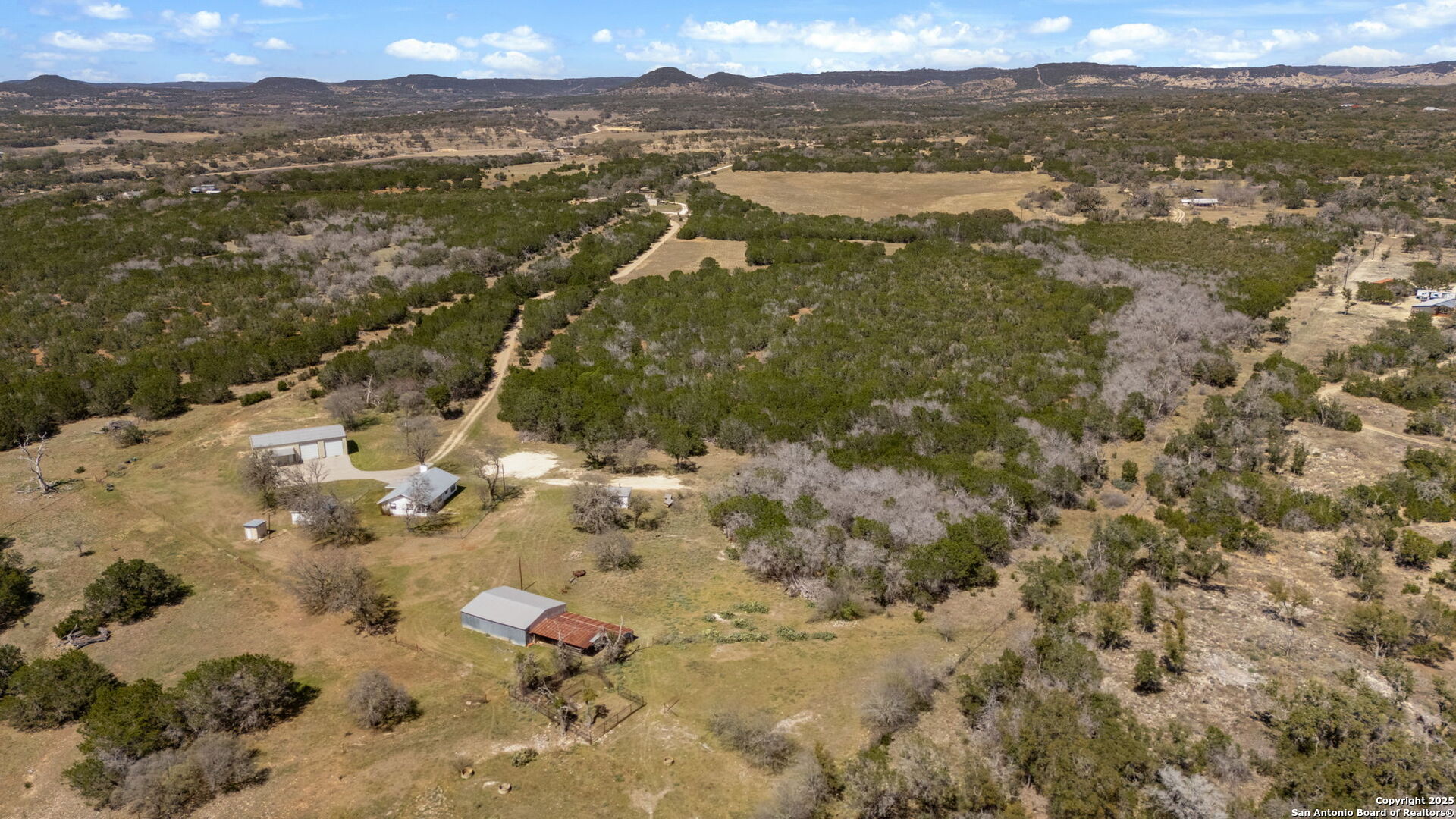 3584 Privilege Creek Road Pipe Creek, TX 78063 - Photo 5 of 66 a view of city and mountain