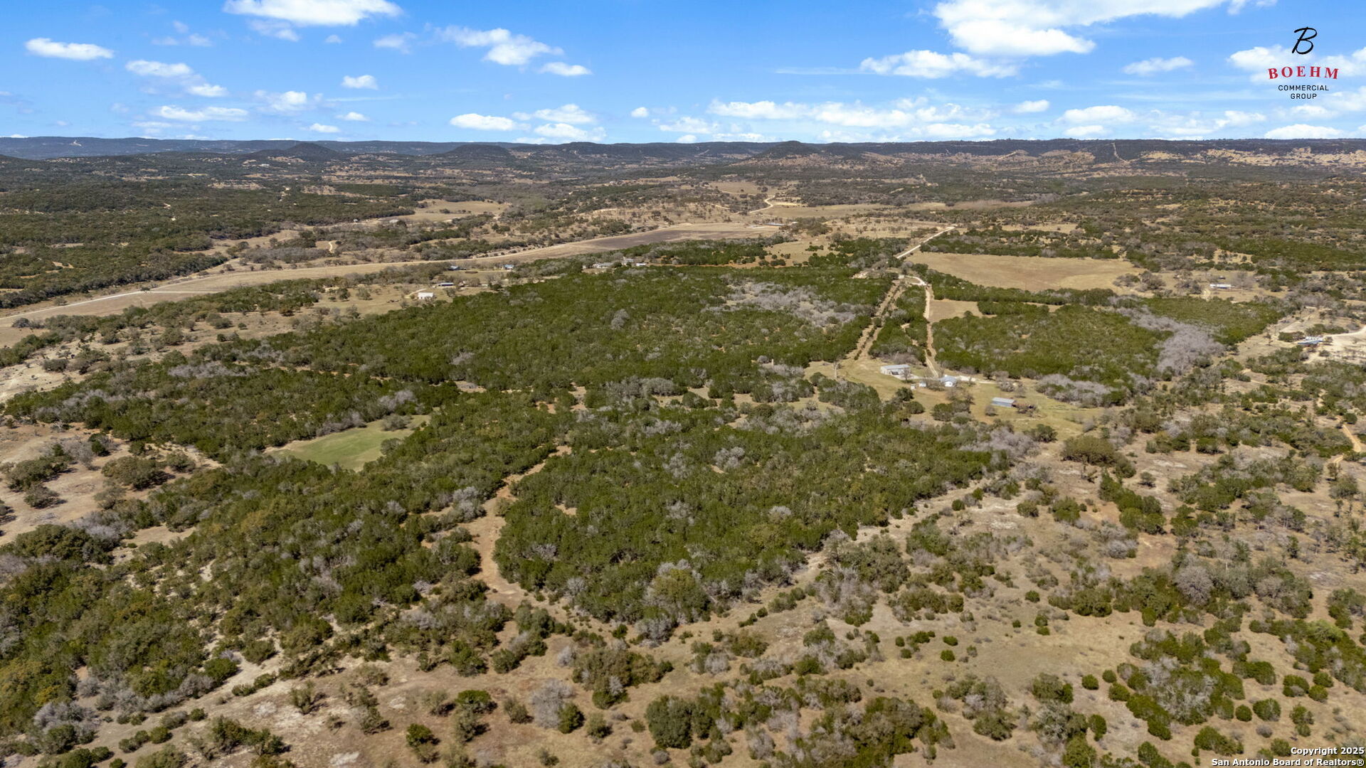 3584 Privilege Creek Road Pipe Creek, TX 78063 - Photo 6 of 66 a view of an ocean