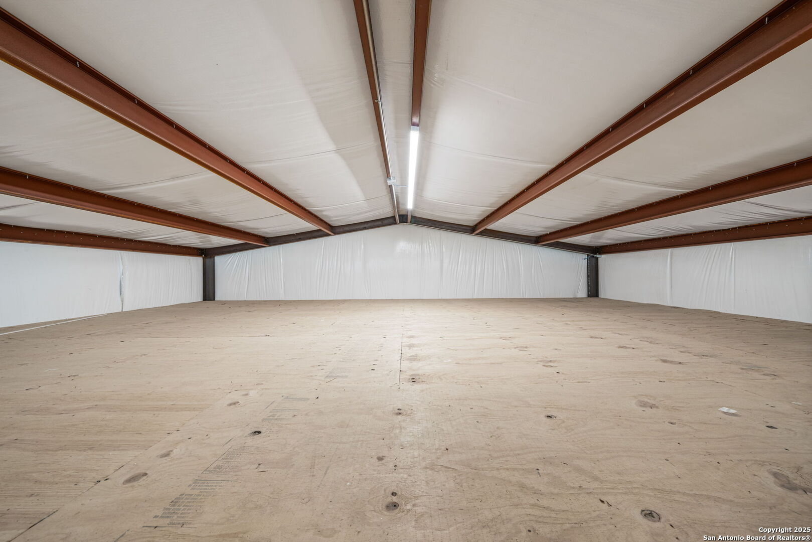 3584 Privilege Creek Road Pipe Creek, TX 78063 - Photo 62 of 66 a view of an empty room