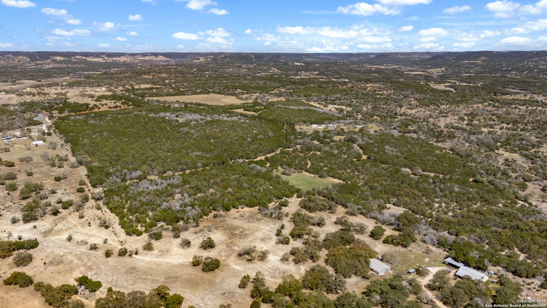 3584 Privilege Creek Road Pipe Creek, TX 78063 - Photo 8 of 66 a view of an ocean