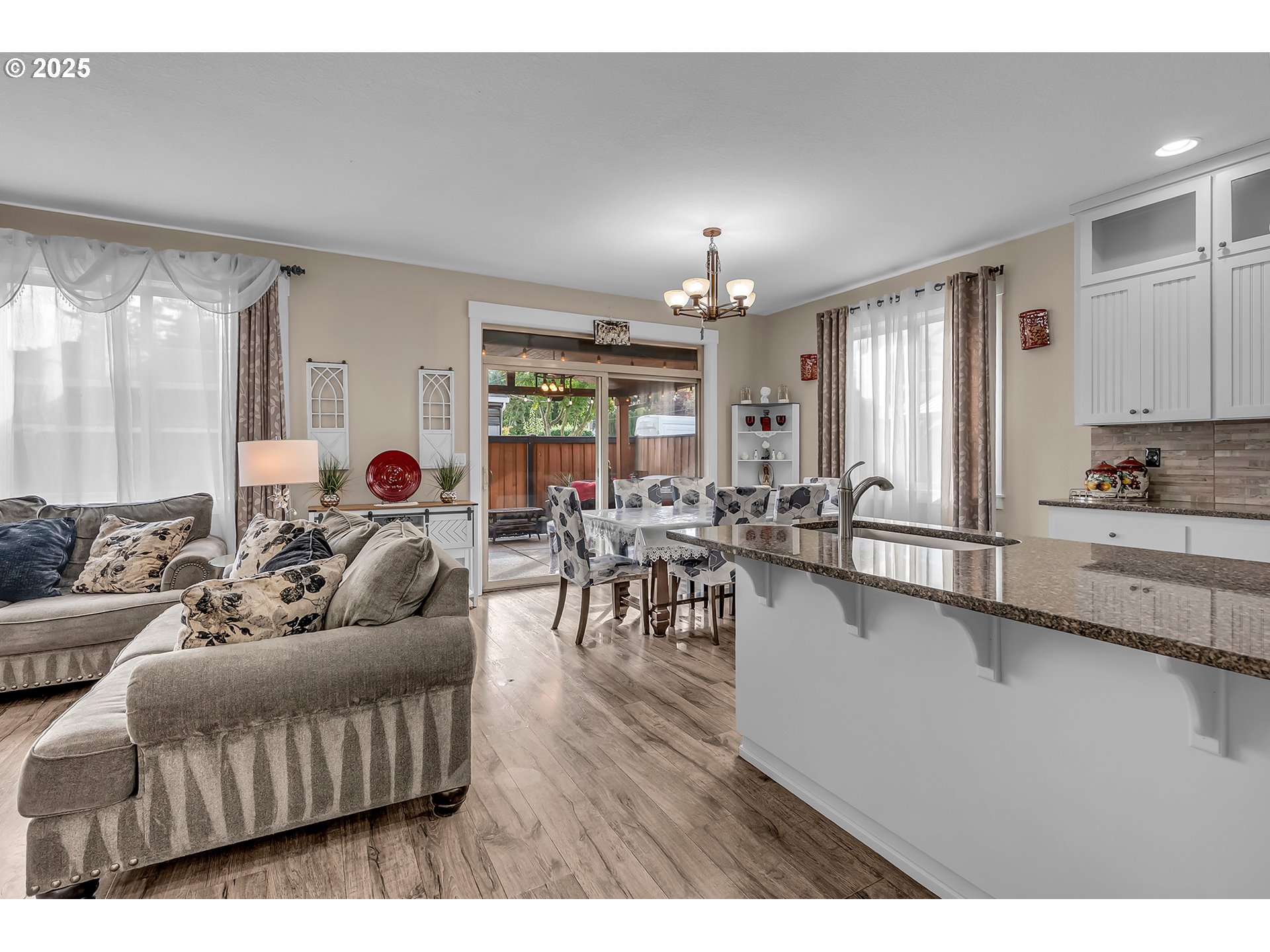 17478 Southwest Max Court Beaverton, OR 97078 - Photo 13 of 48