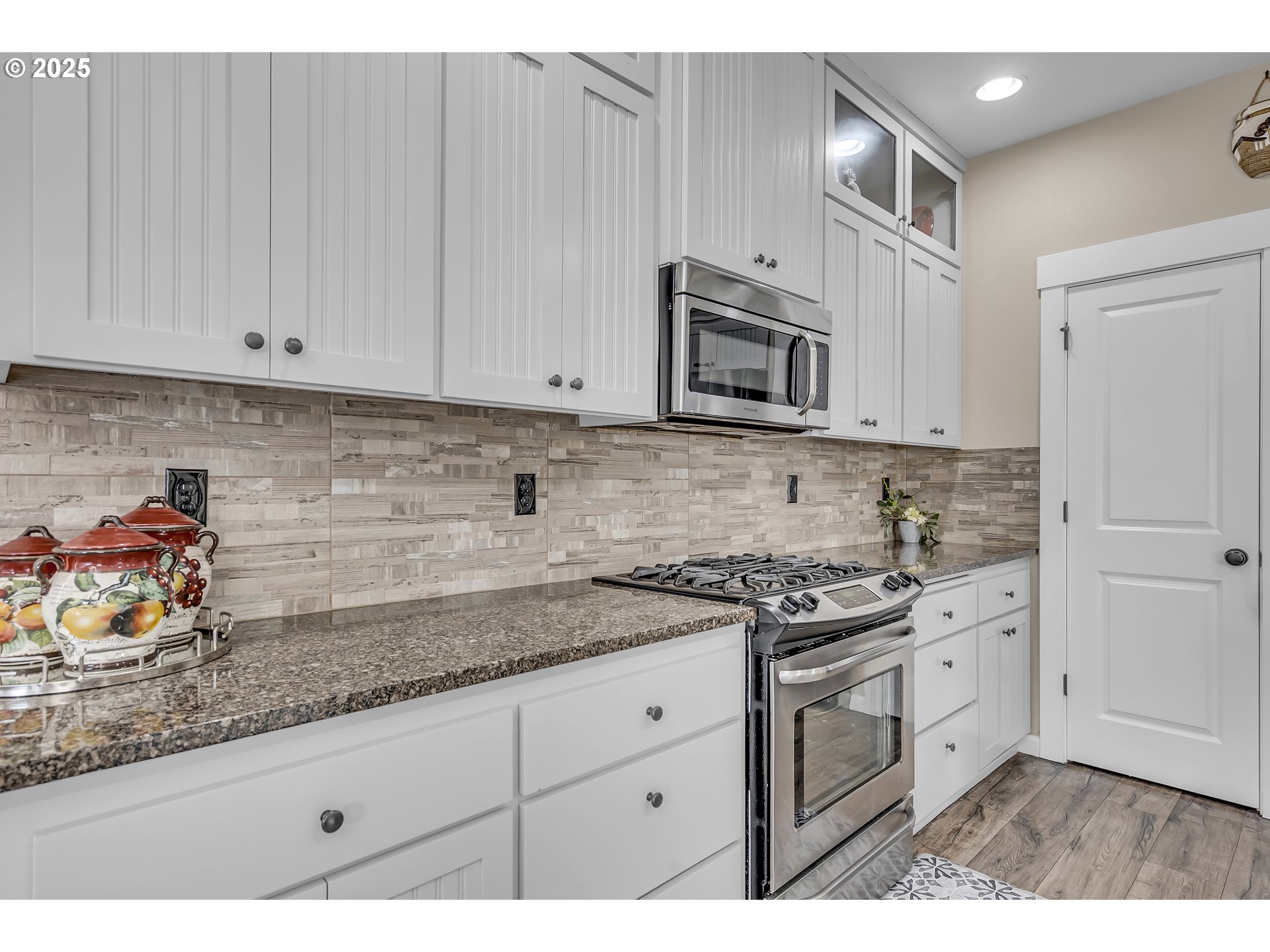 17478 Southwest Max Court Beaverton, OR 97078 - Photo 16 of 48