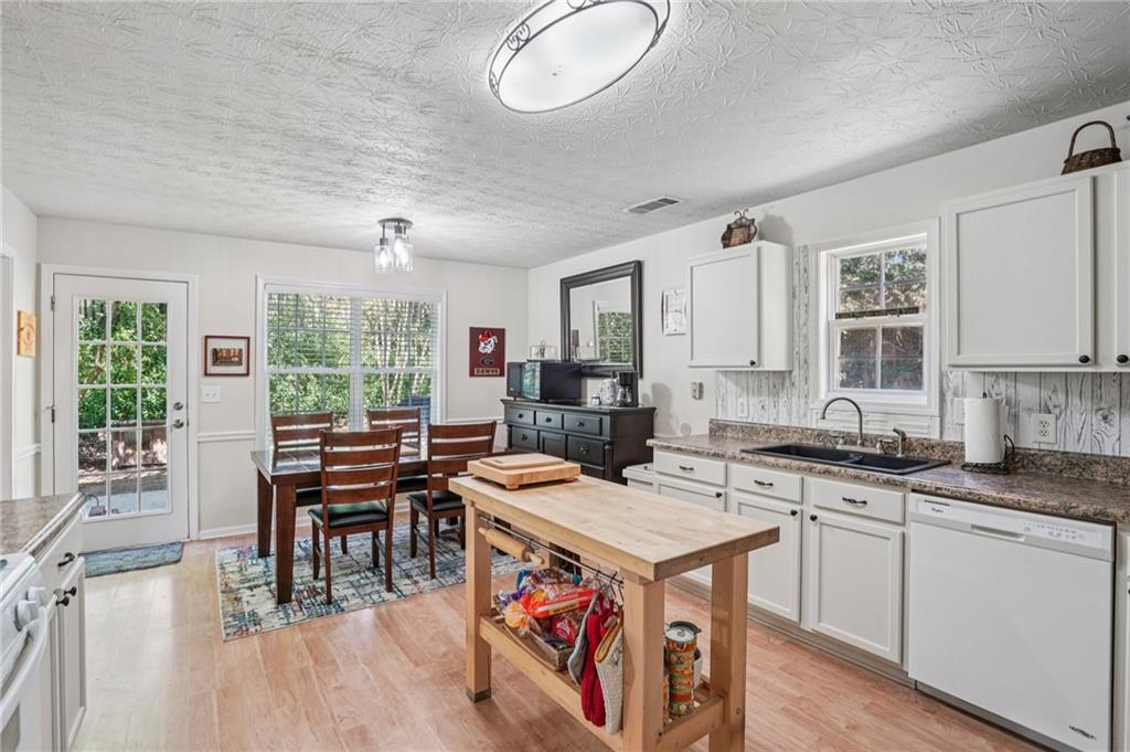 40 Ridge Water Lane Dawsonville, GA 30534 - Photo 14 of 40