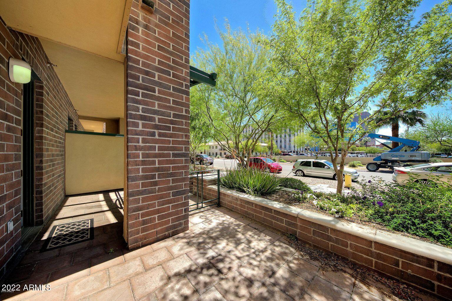16 West Encanto Boulevard, Unit 14 Phoenix, AZ 85003 - Photo 20 of 23 20