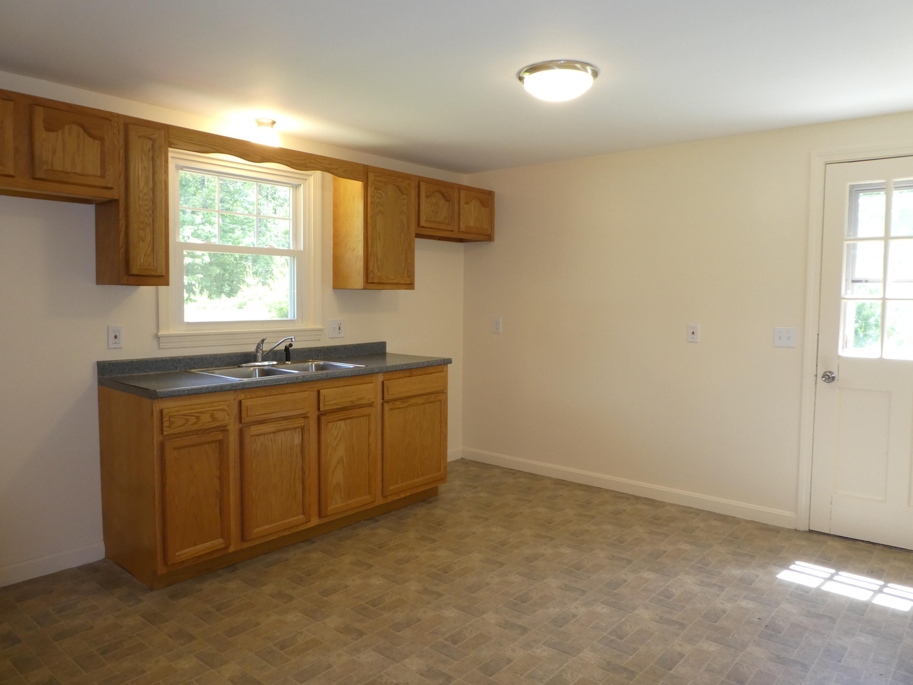 6 Hope Avenue Steep Falls, ME 04085 - Photo 10 of 31 P1130411