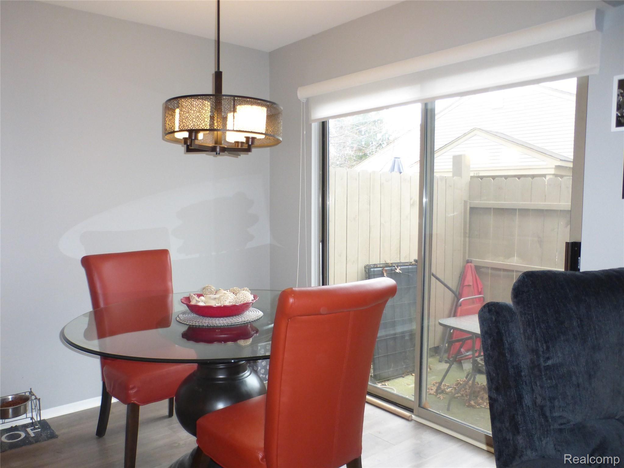 230 Pine Tree Ridge, Unit 3 Waterford, MI 48327 - Photo 10 of 34 Slider to private patio area