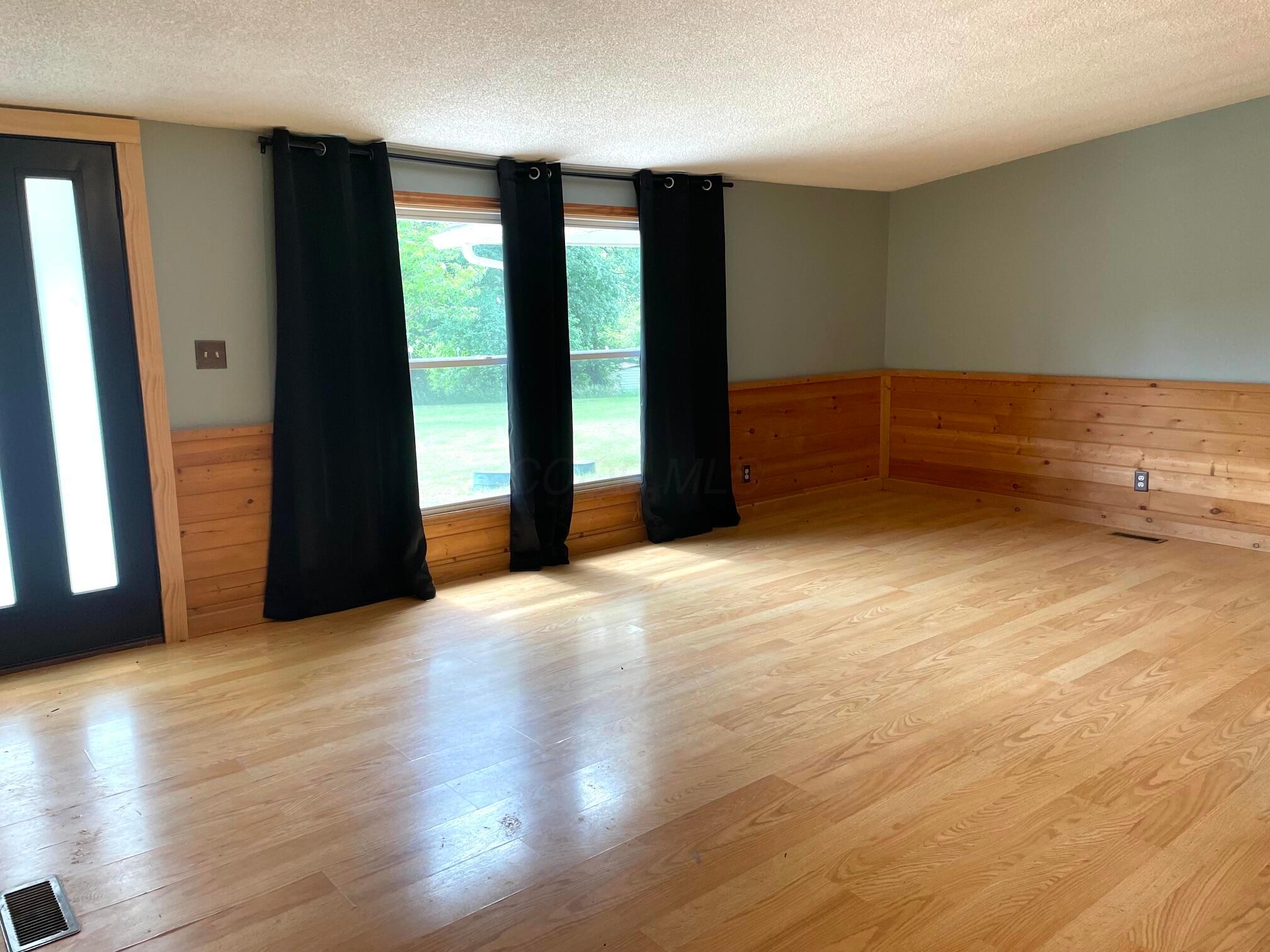 15351 Berry Road Logan, OH 43138 - Photo 18 of 57