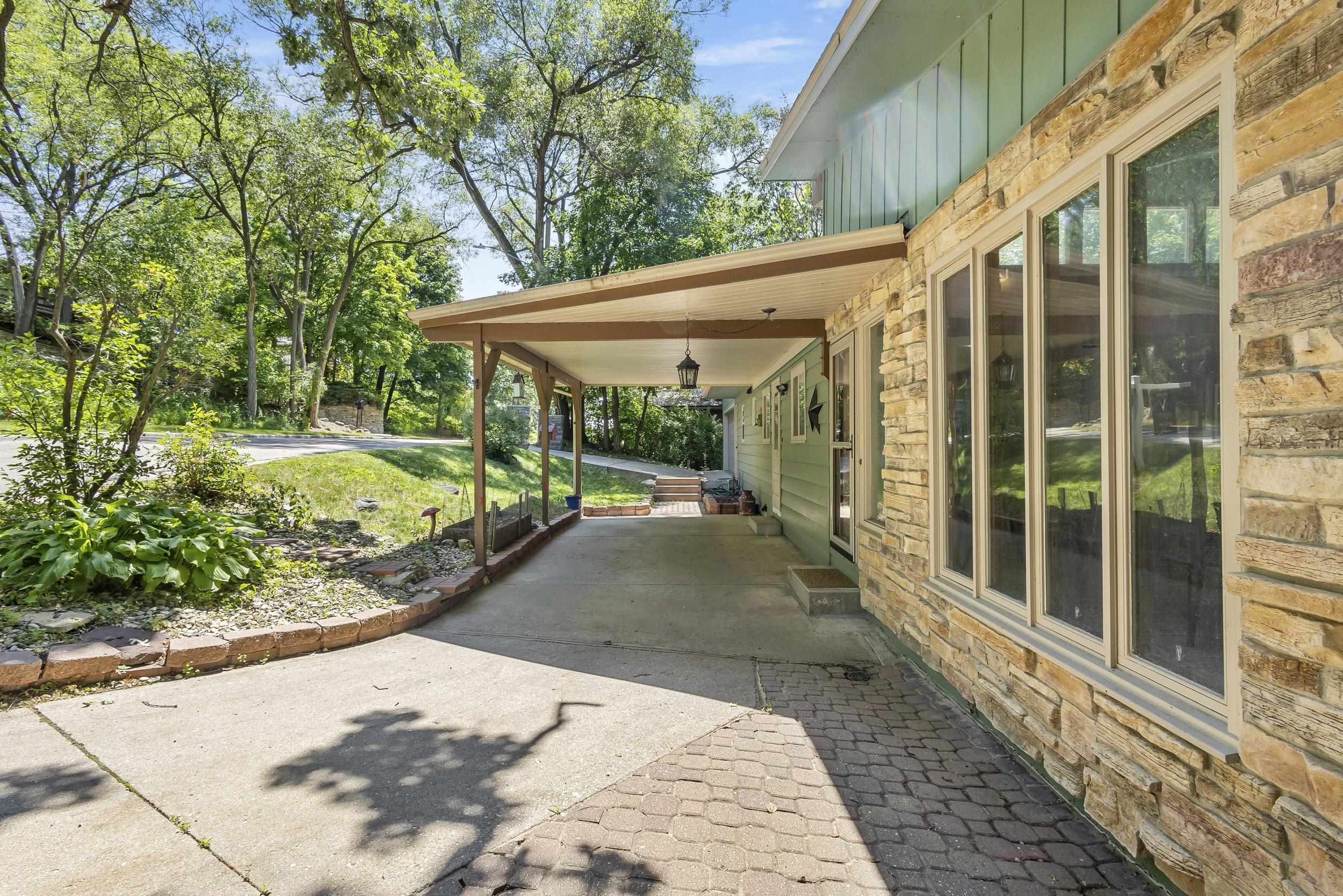 845 Messmer Street Fort Atkinson, WI 53538 - Photo 8 of 74