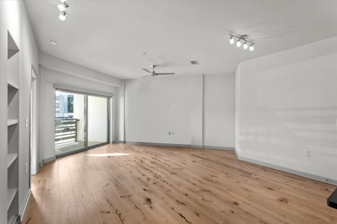 3600 South Lamar Boulevard, Unit 110 Austin, TX 78704 - Photo 9 of 29