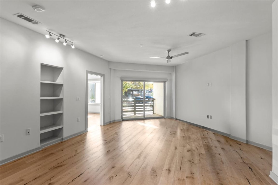 3600 South Lamar Boulevard, Unit 110 Austin, TX 78704 - Photo 10 of 29