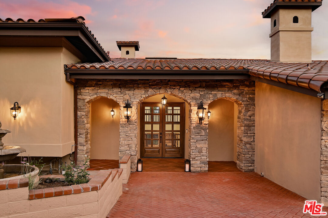 1405 Mayapan Road La Habra Heights, CA 90631 - Photo 3 of 54
