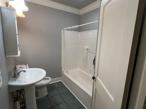 $2,000 | 1136 Palmetto Street, Georgetown, SC 29440