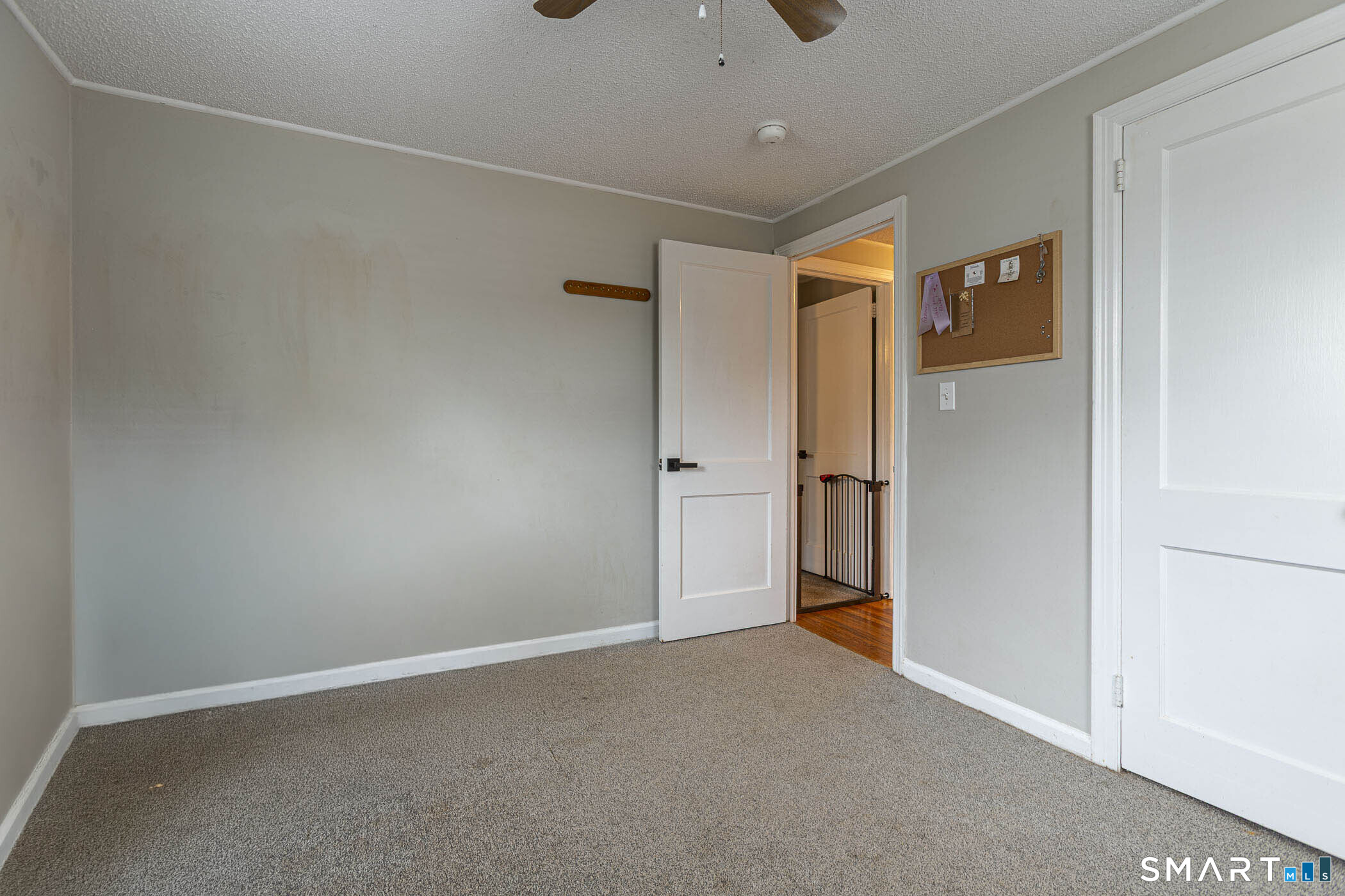 90 Goodwin Park Road Wethersfield, CT 06109 - Photo 16 of 22