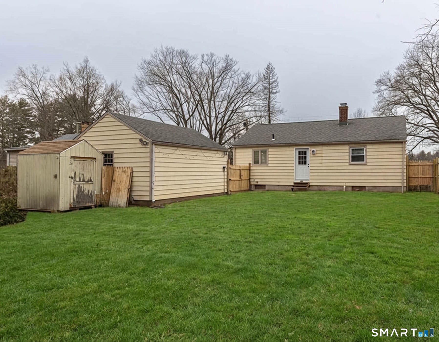 90 Goodwin Park Road Wethersfield, CT 06109 - Photo 18 of 22