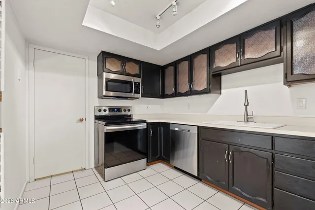 $375,000 | 1336 East Maryland Avenue, Unit 8, Phoenix, AZ 85014