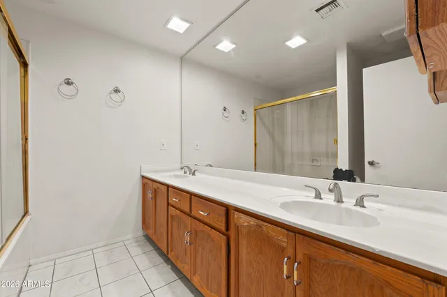 $375,000 | 1336 East Maryland Avenue, Unit 8, Phoenix, AZ 85014