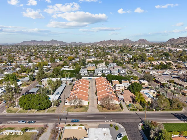 $375,000 | 1336 East Maryland Avenue, Unit 8, Phoenix, AZ 85014