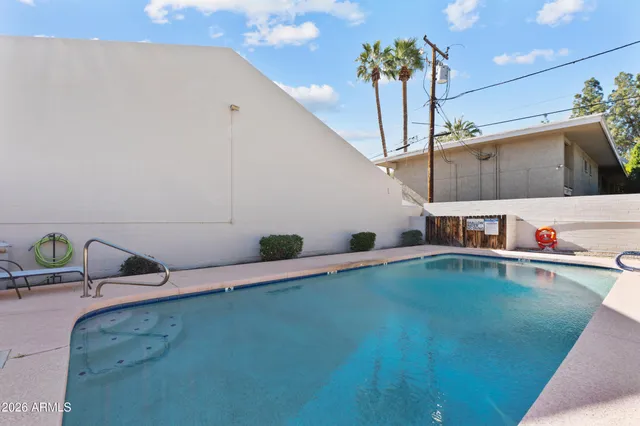 $375,000 | 1336 East Maryland Avenue, Unit 8, Phoenix, AZ 85014