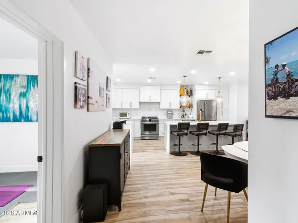 $1,295,000 | 5229 North 18th Place, Phoenix, AZ 85016
