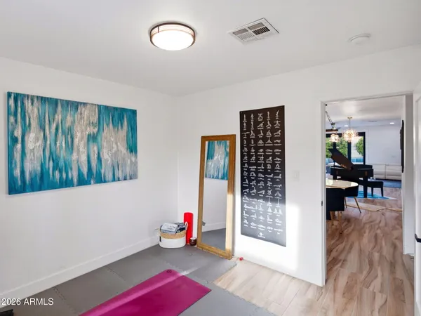 $1,295,000 | 5229 North 18th Place, Phoenix, AZ 85016