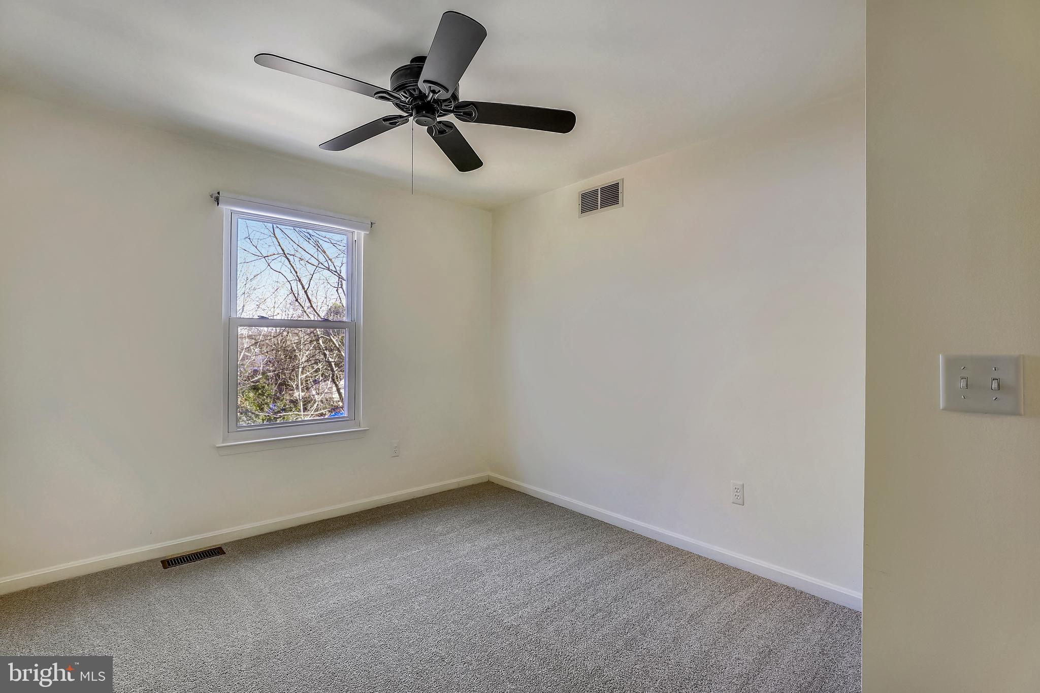 7805 Notley Road Pasadena, MD 21122 - Photo 16 of 30 Bedroom 3