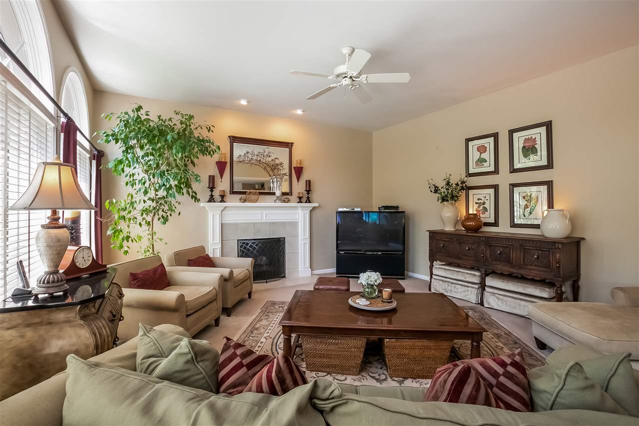 1182 Terra Lane Rochester, MI 48306 - Photo 5 of 63 31298692-4.JPG