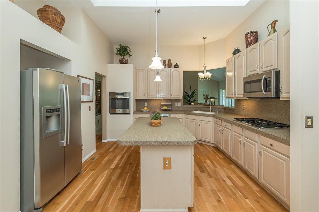 849 Timber Glen Lane Ballwin, MO 63021 - Photo 21 of 86