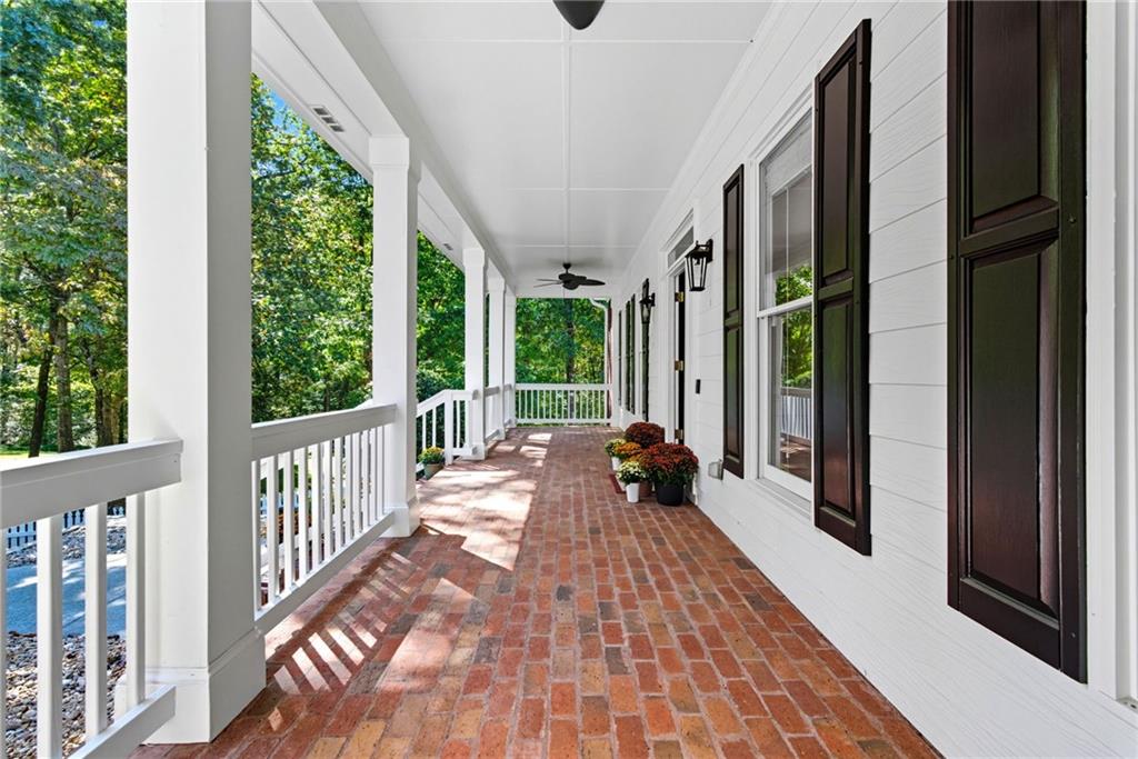 5755 Hopewell Road Cumming, GA 30028 - Photo 11 of 92