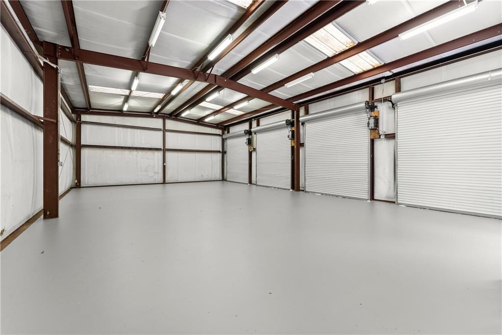 5755 Hopewell Road Cumming, GA 30028 - Photo 9 of 92