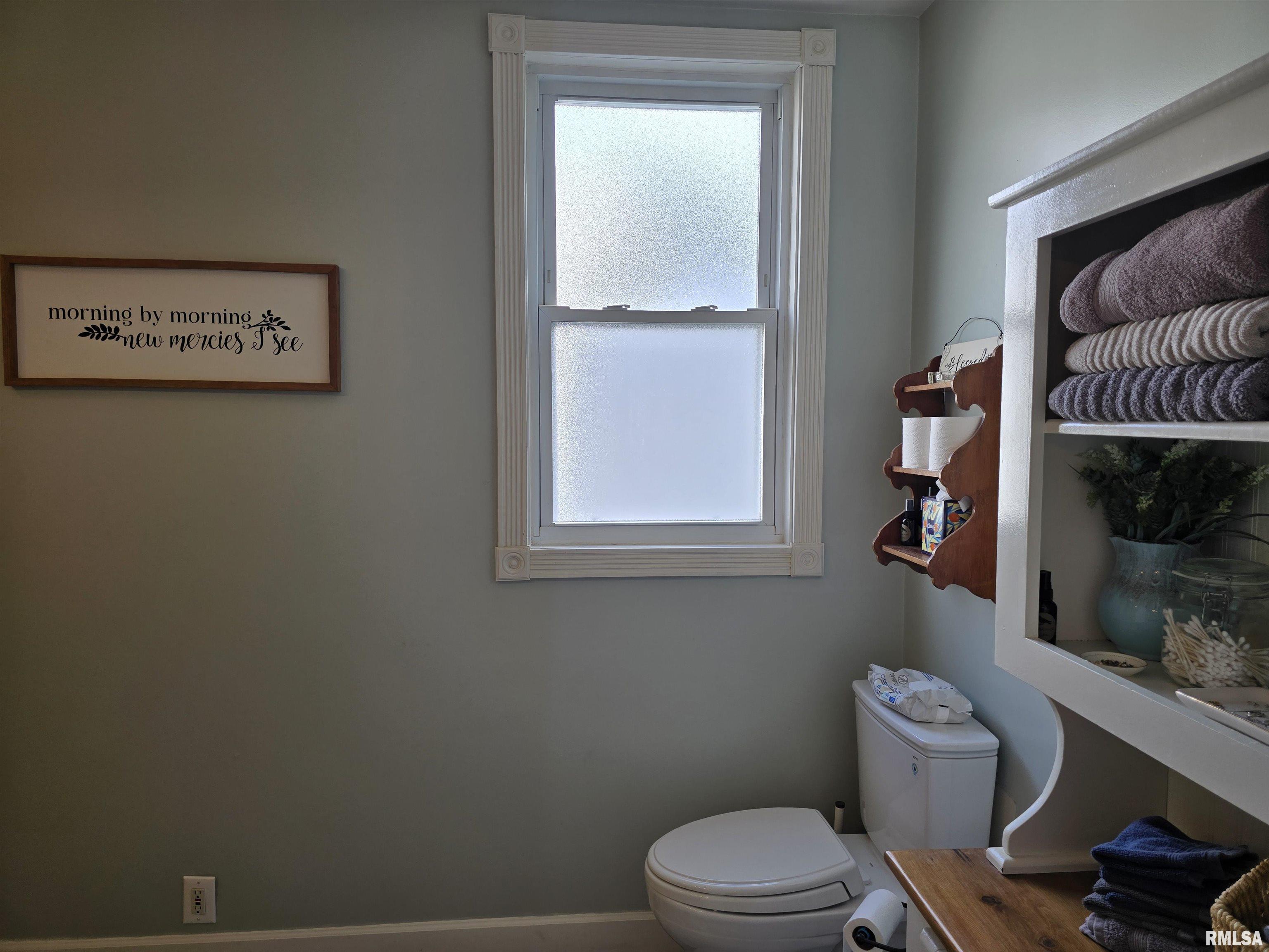 131 West Olive Street Canton, IL 61520 - Photo 26 of 76
