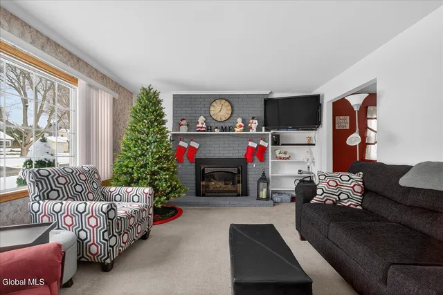 $375,000 | 9 Sequoia Drive, Charlton, NY 12019