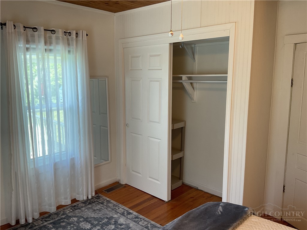 209 Abshers Lane Sparta, NC 28675 - Photo 33 of 46