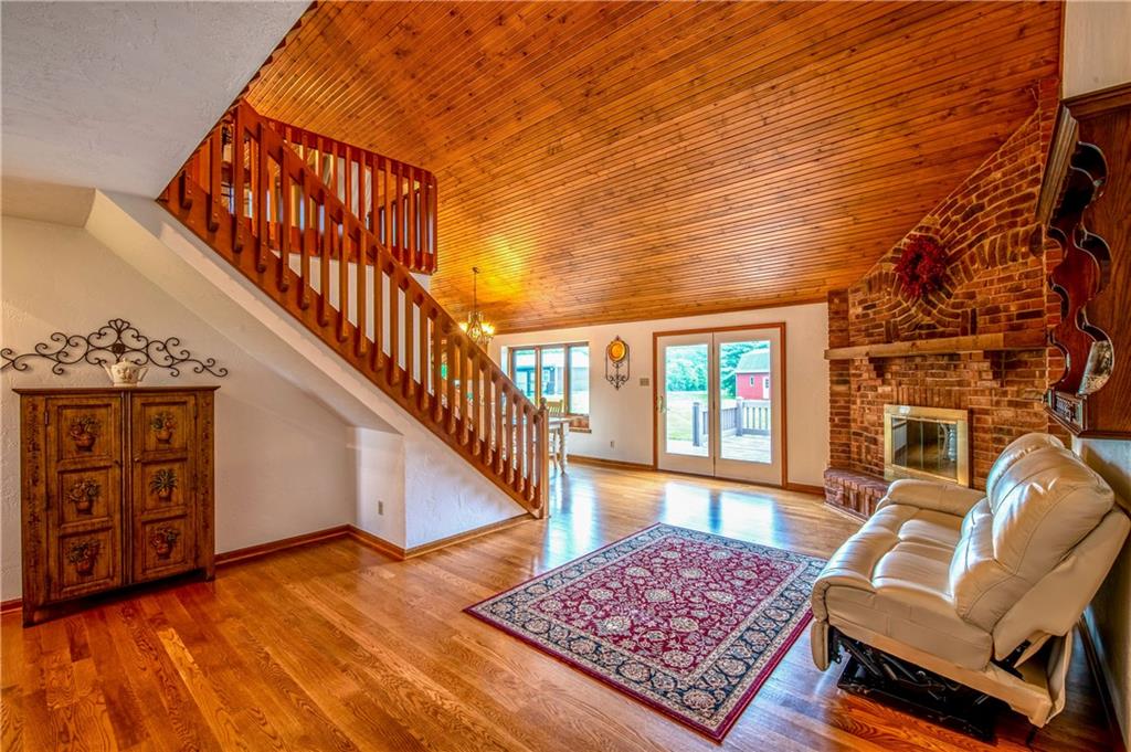 8735 South Franklin Road Indianapolis, IN 46259 - Photo 14 of 33 Gallery Image 14