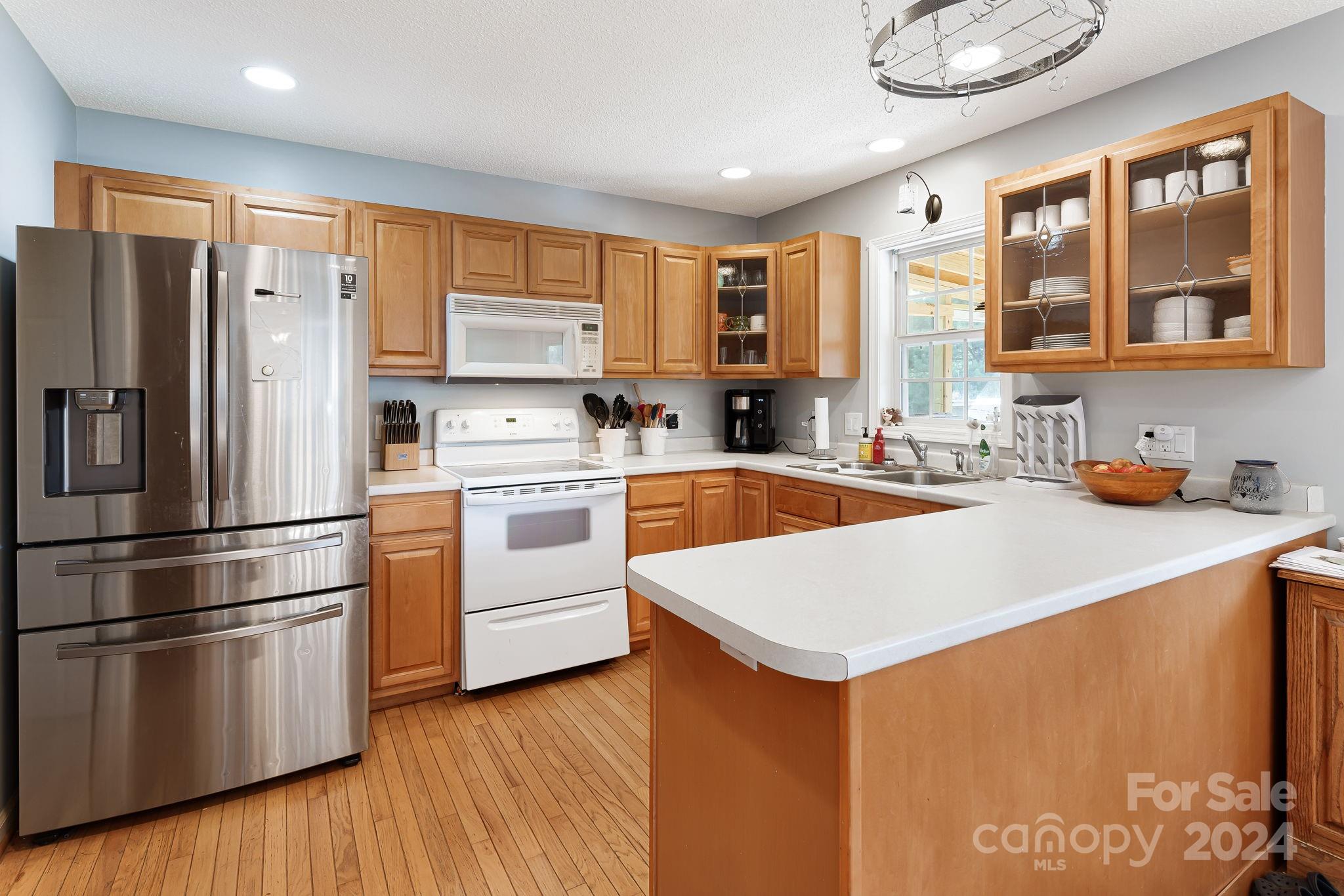 684 Bryson Road Candler, NC 28715 - Photo 11 of 35 Gallery Image 11
