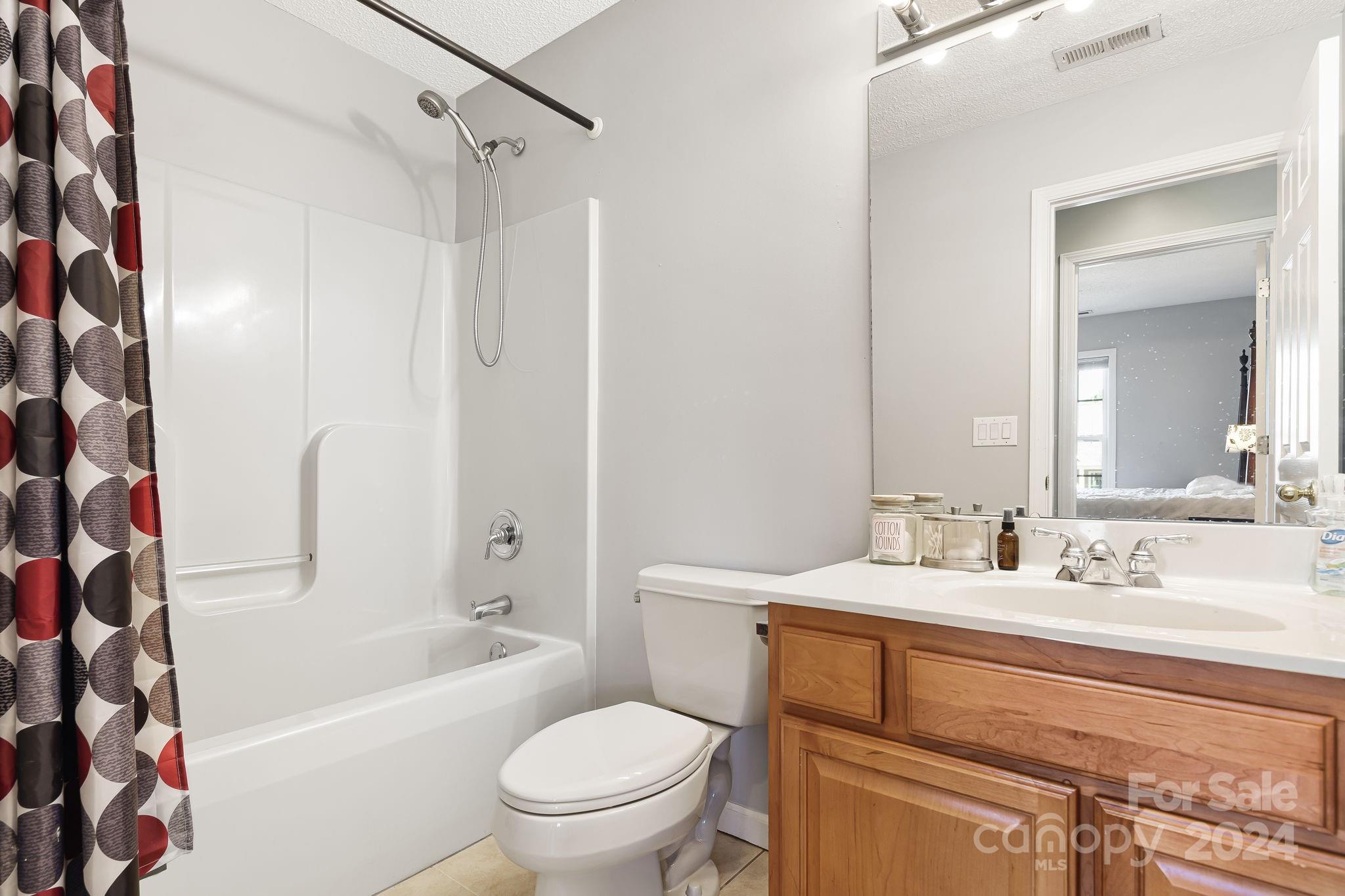 684 Bryson Road Candler, NC 28715 - Photo 28 of 35 Gallery Image 28