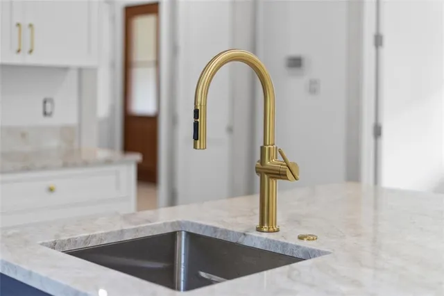 a close view of sink and tap