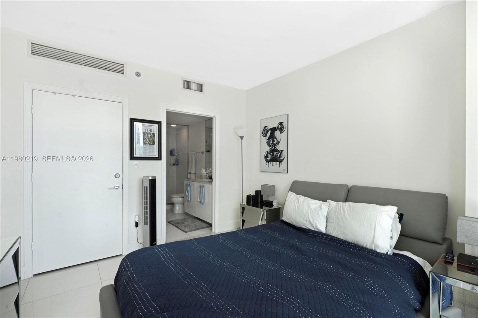 55 Southeast 6th Street, Unit 3102 Miami, FL 33131 - Photo 11 of 22