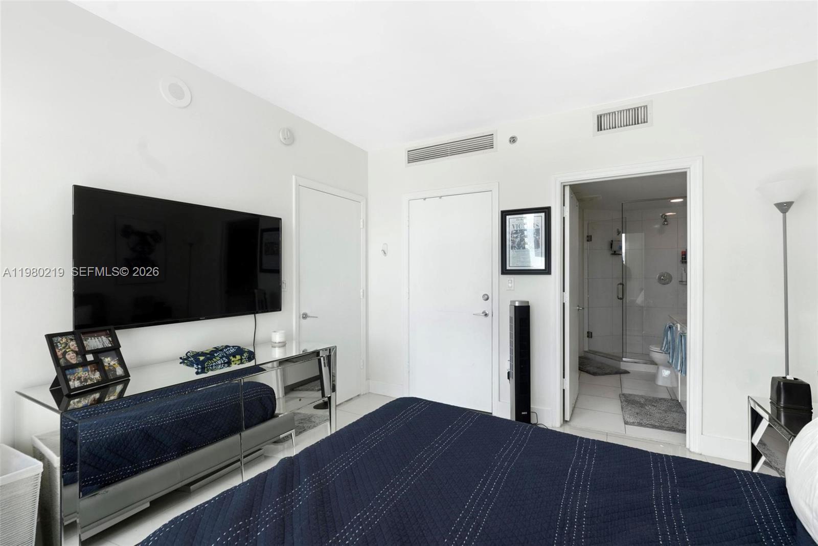 55 Southeast 6th Street, Unit 3102 Miami, FL 33131 - Photo 12 of 22