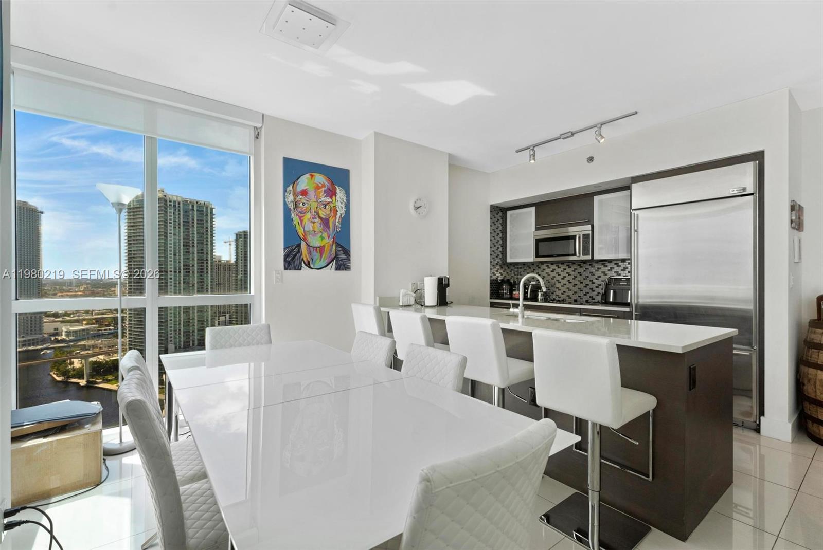 55 Southeast 6th Street, Unit 3102 Miami, FL 33131 - Photo 4 of 22