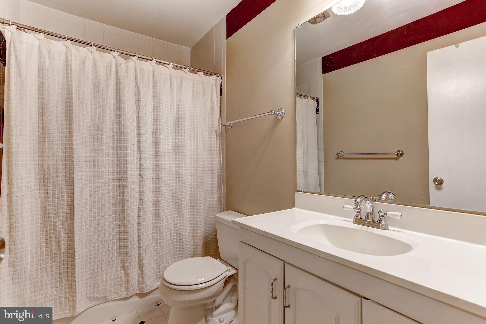 13418 Tamarack Road Silver Spring, MD 20904 - Photo 17 of 30 Bath