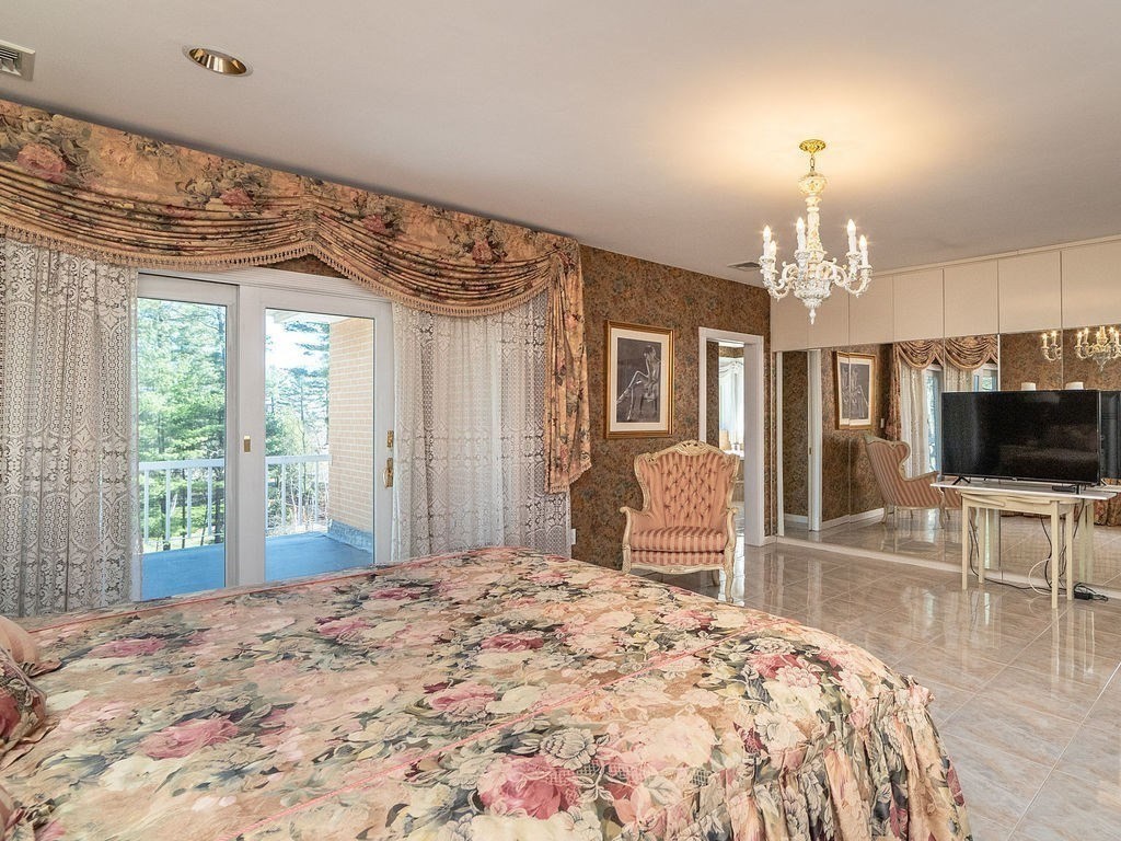 17 Ledgewood Road Saugus, MA 01906 - Photo 10 of 28 Gallery Image 10