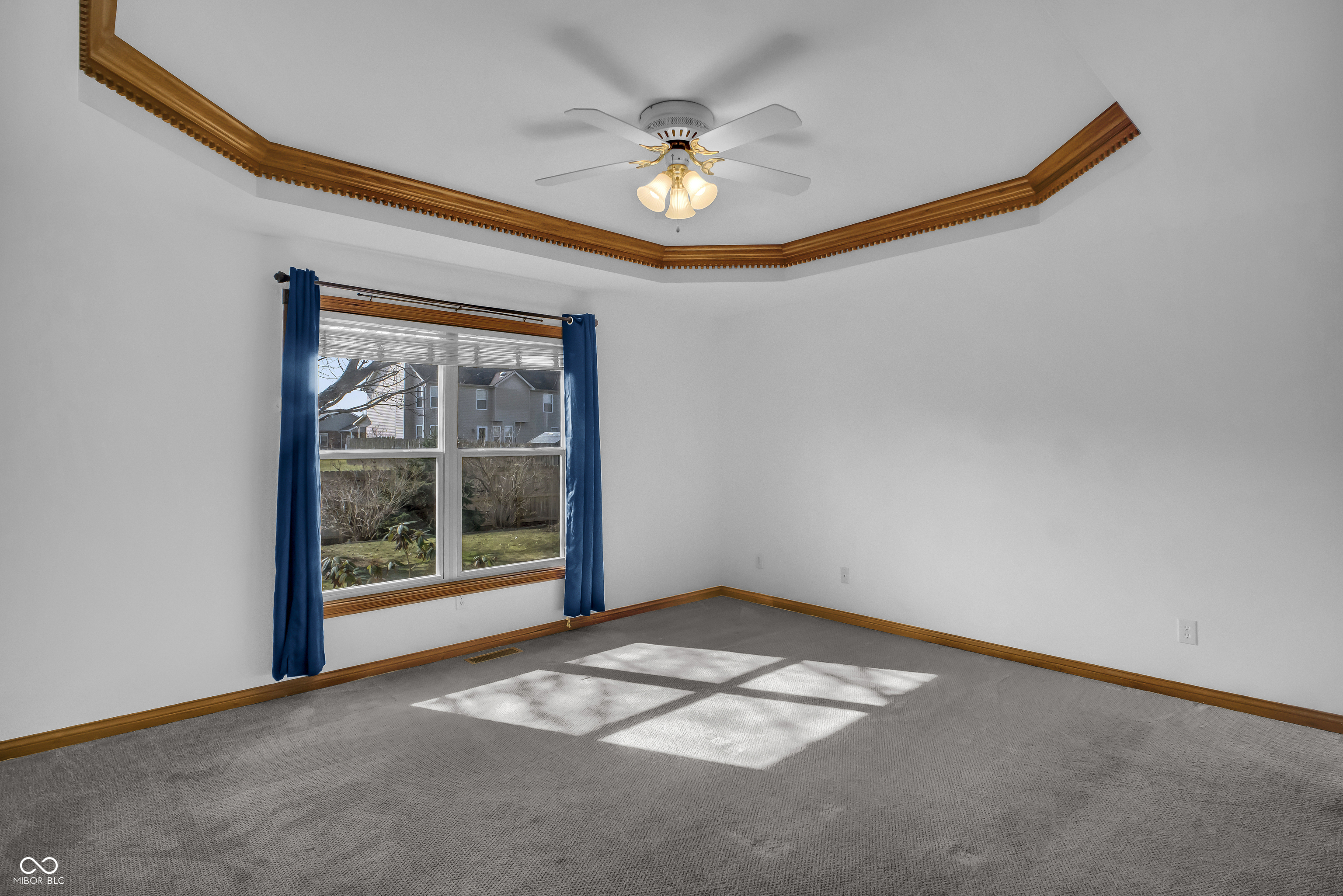 2942 Prairie Stream Way Columbus, IN 47203 - Photo 18 of 48