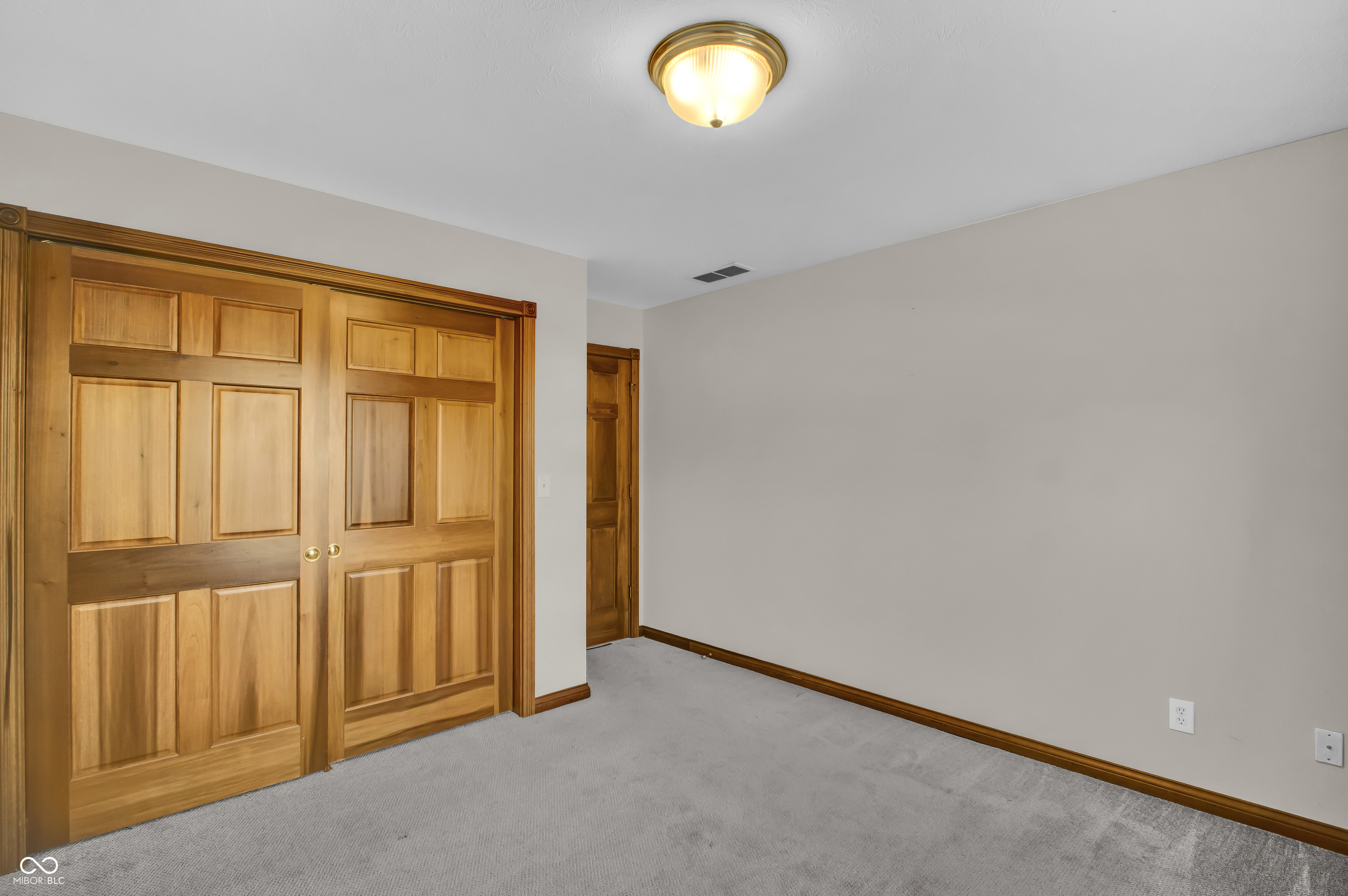 2942 Prairie Stream Way Columbus, IN 47203 - Photo 27 of 48