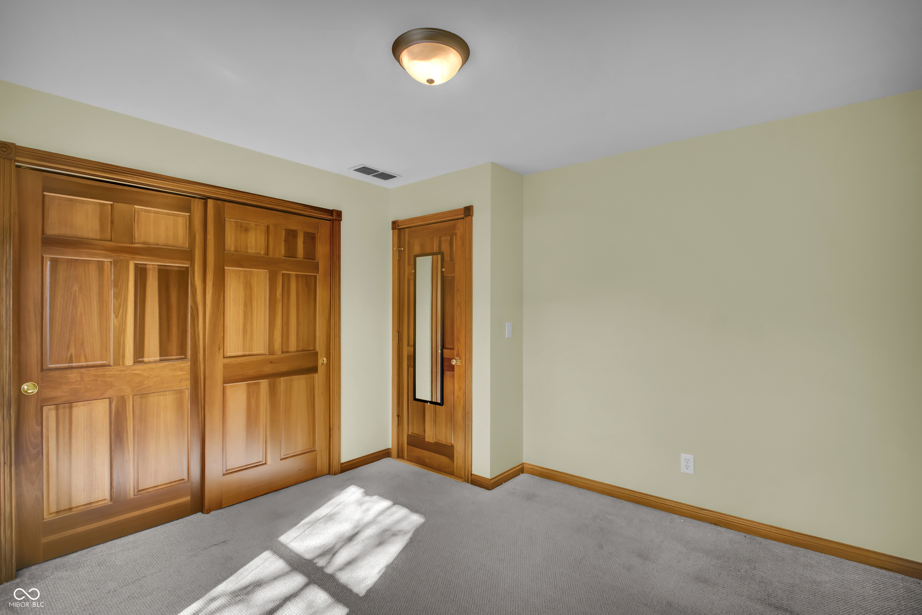 2942 Prairie Stream Way Columbus, IN 47203 - Photo 29 of 48