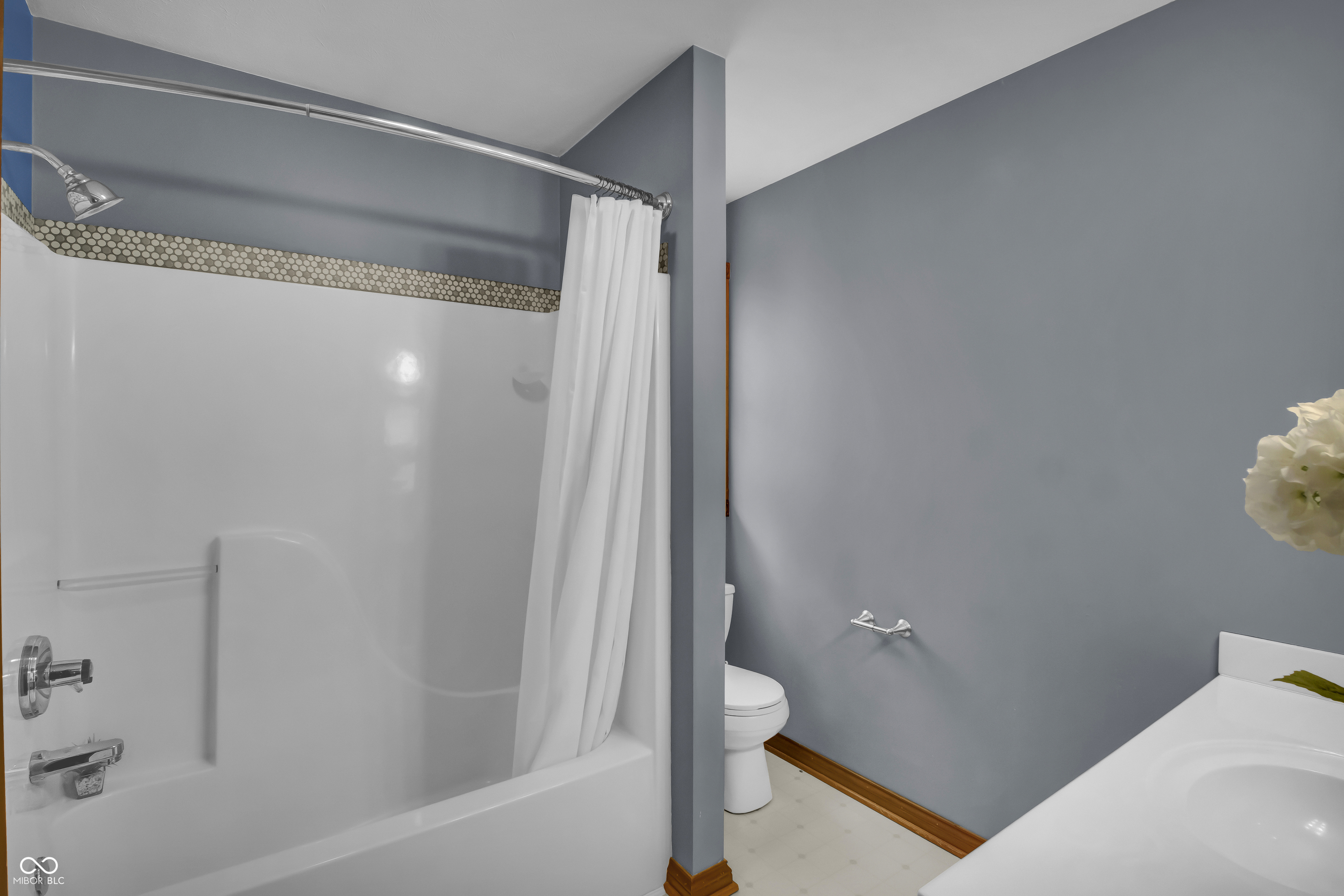 2942 Prairie Stream Way Columbus, IN 47203 - Photo 31 of 48