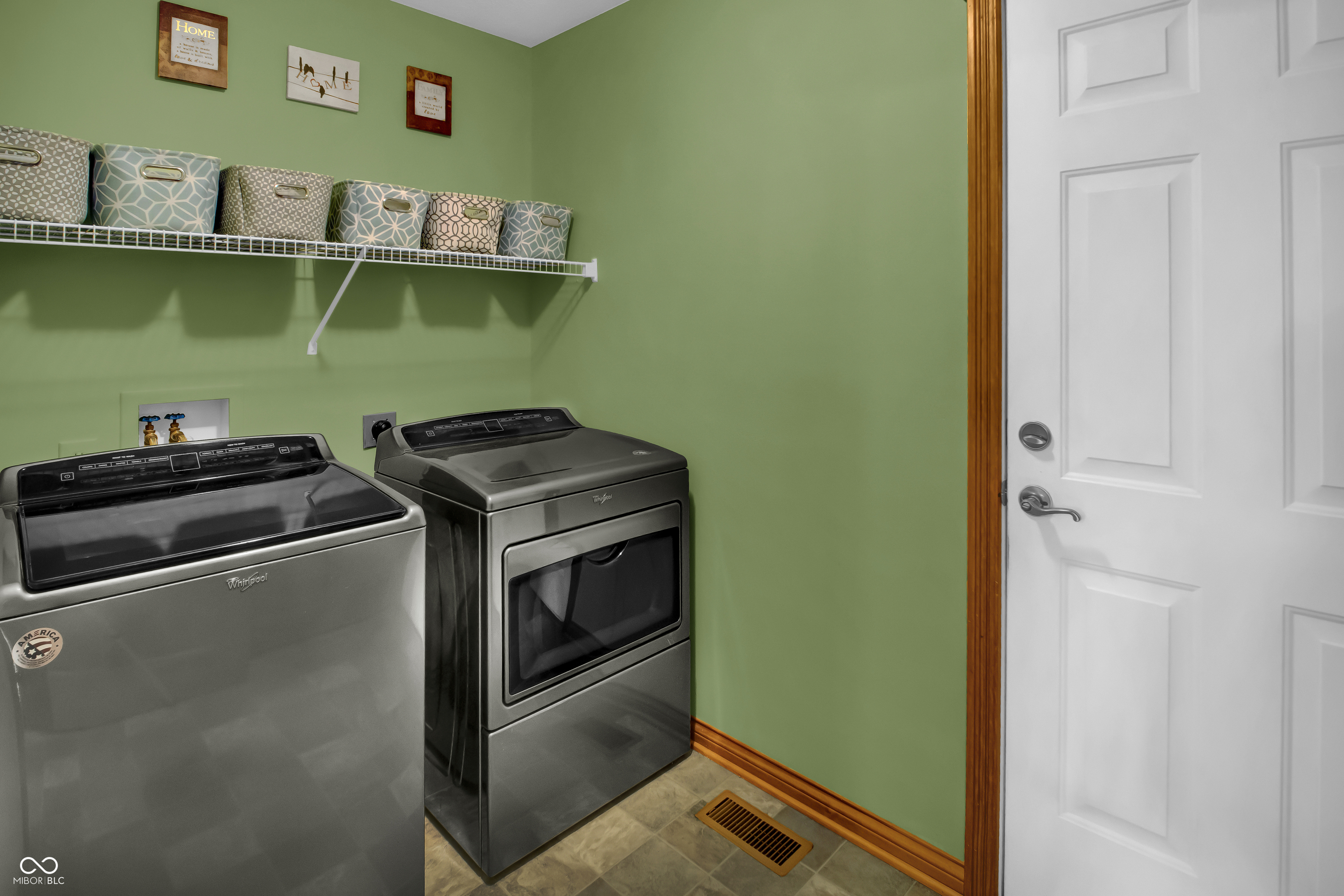 2942 Prairie Stream Way Columbus, IN 47203 - Photo 33 of 48