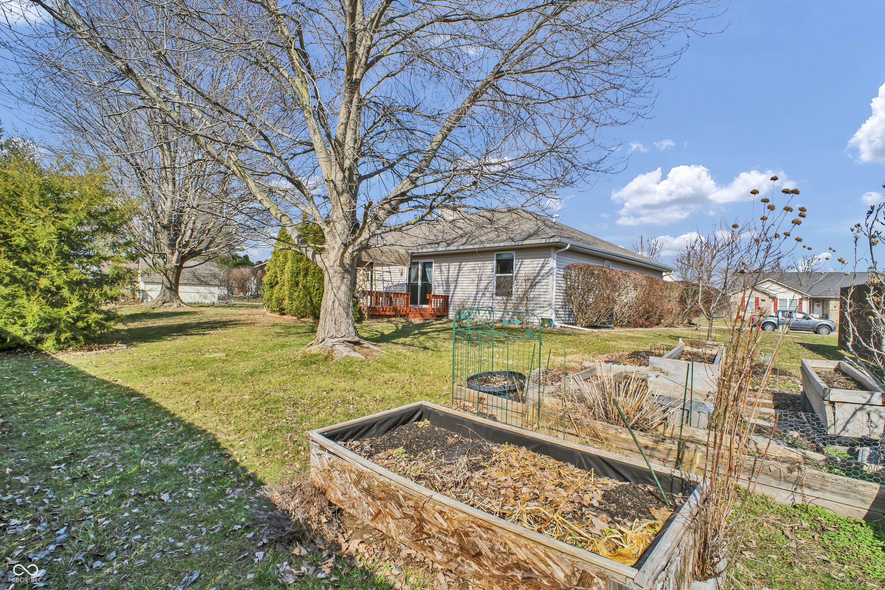 2942 Prairie Stream Way Columbus, IN 47203 - Photo 41 of 48