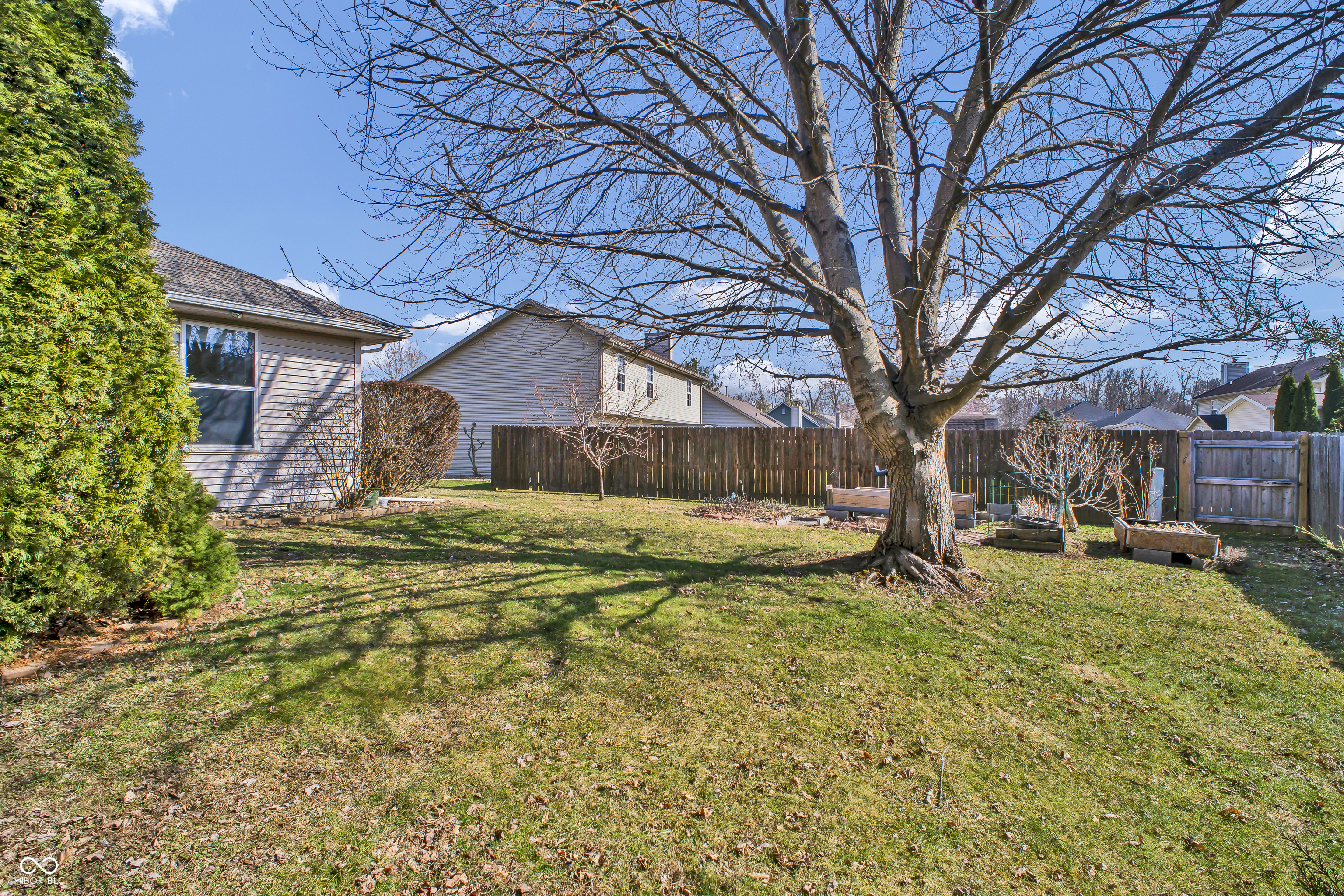 2942 Prairie Stream Way Columbus, IN 47203 - Photo 42 of 48